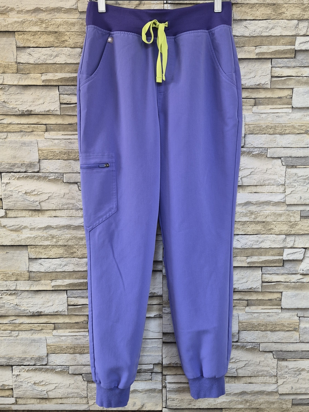 ​FIGS Zamora High Waisted Jogger Scrub Pants Women's Size Small  Purple Lilac